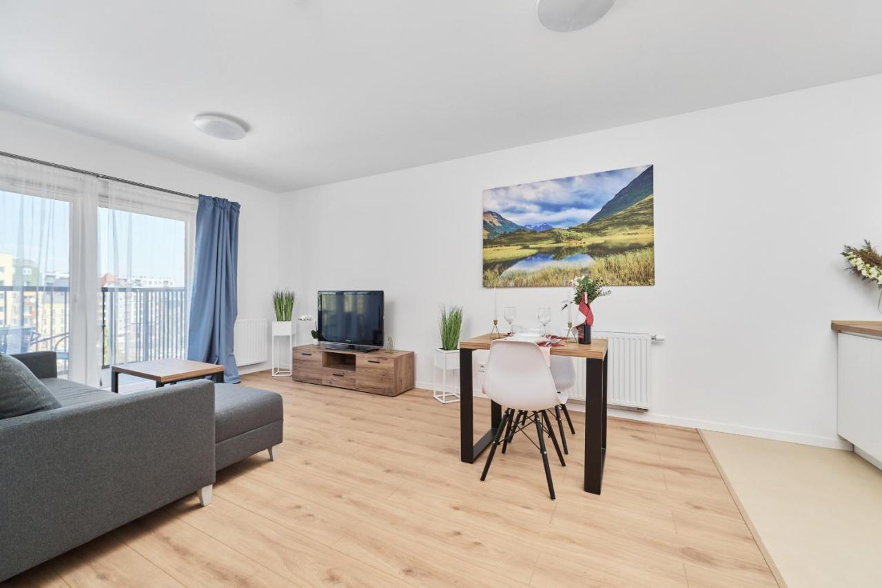 Modern Elegance Apartments Wroclaw With Ac By Noclegi Renters Dış mekan fotoğraf
