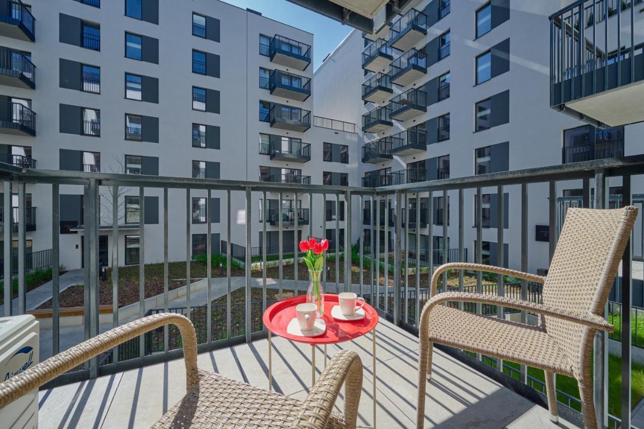 Modern Elegance Apartments Wroclaw With Ac By Noclegi Renters Dış mekan fotoğraf